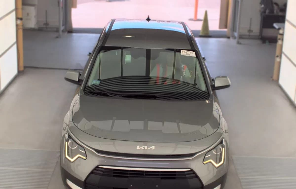2025 KIA NIRO LX 3