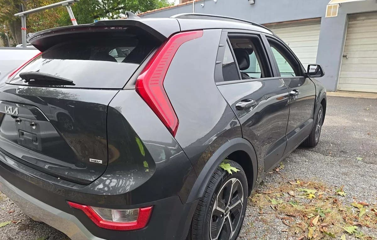 2025 KIA NIRO LX 4