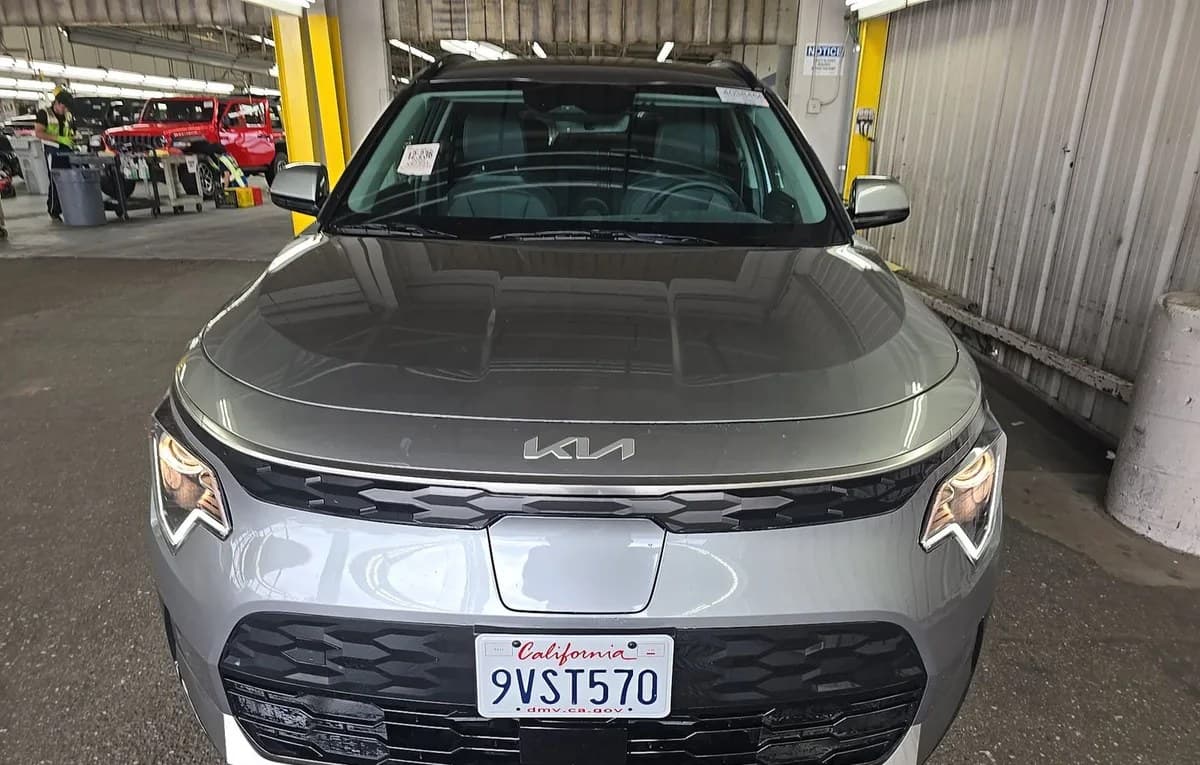 2025 KIA NIRO EV Wind 3