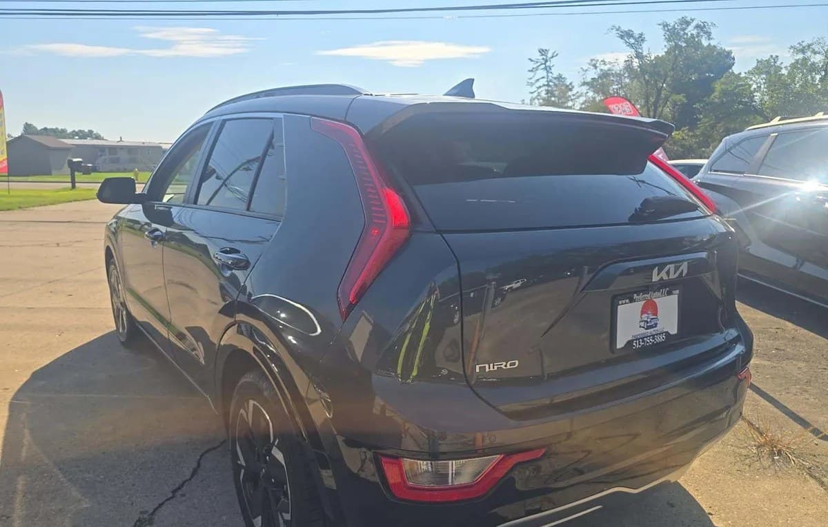 2023 KIA NIRO EV Wind 3