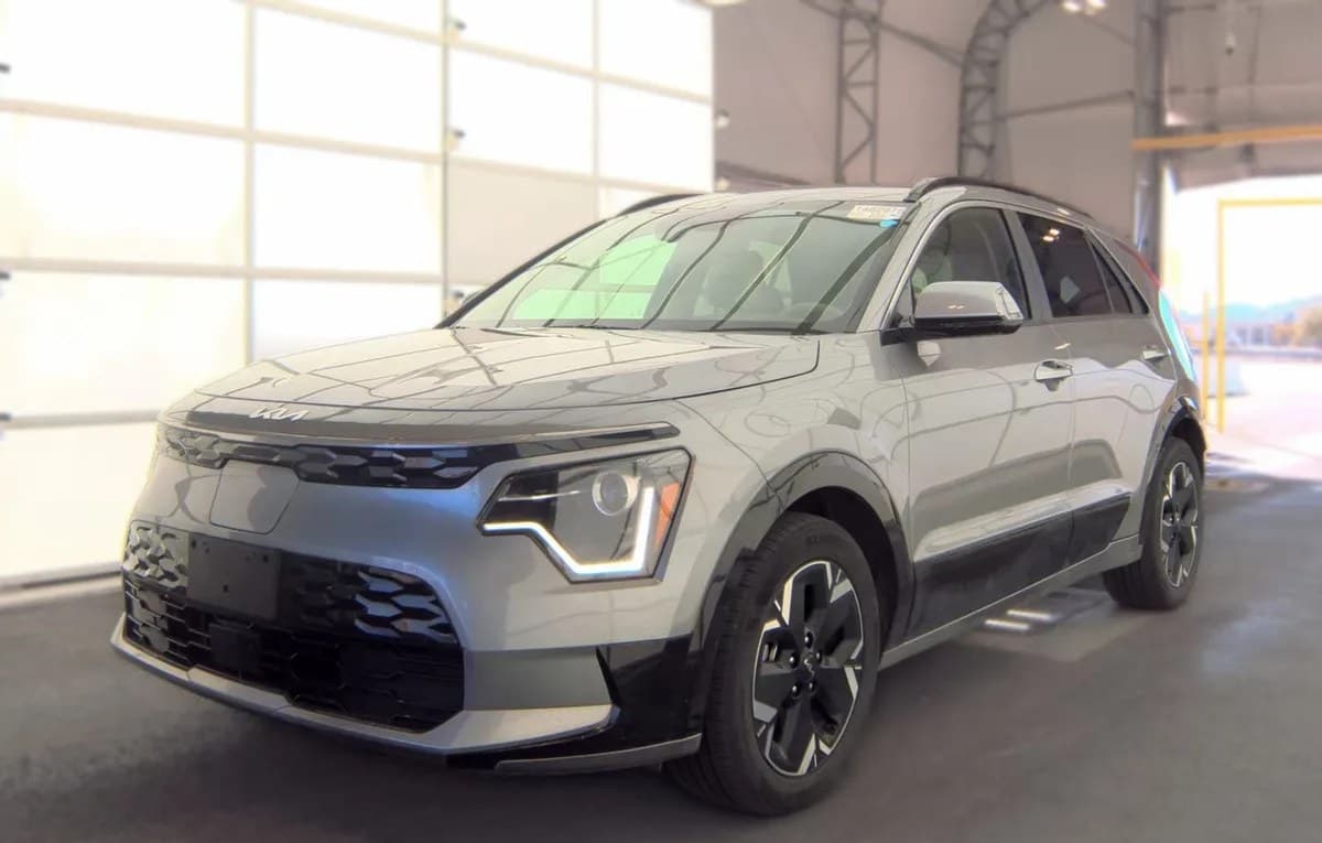 2023 KIA NIRO EV WIND 2
