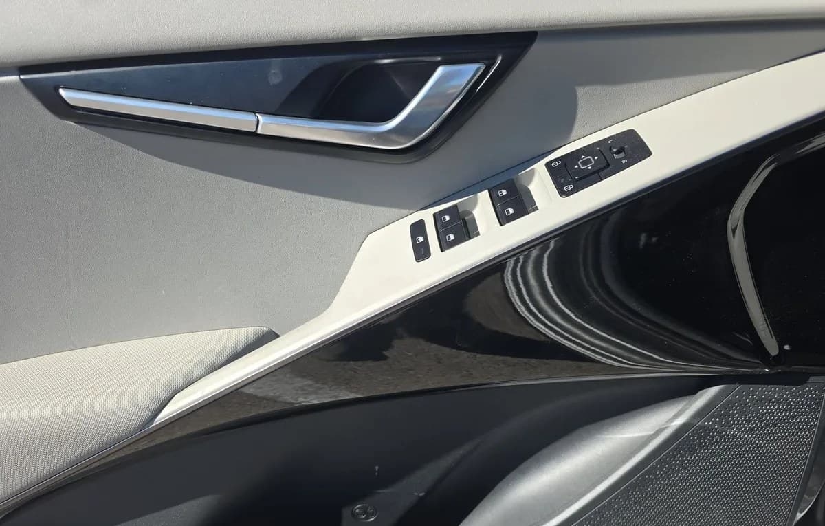 2023 KIA NIRO EV WIND 6