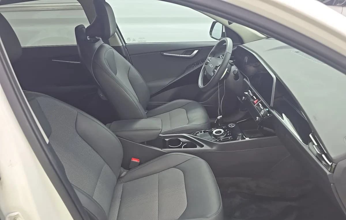 2024 KIA NIRO EV Wind 5