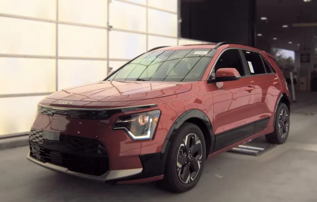 2023 KIA NIRO EV WIND