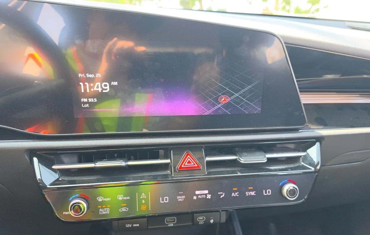 2023 KIA NIRO EX 7