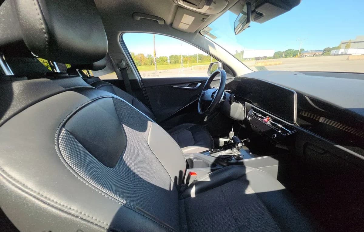 2023 KIA NIRO EX 5