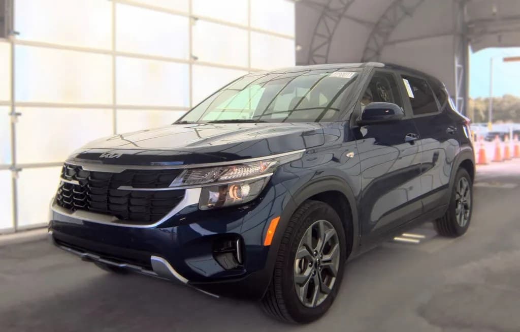 2026 KIA SELTOS LX