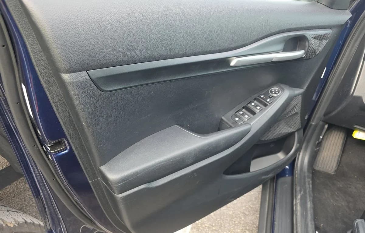 2026 KIA SELTOS LX 6