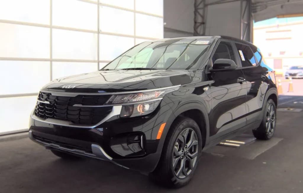 2026 KIA SELTOS LX