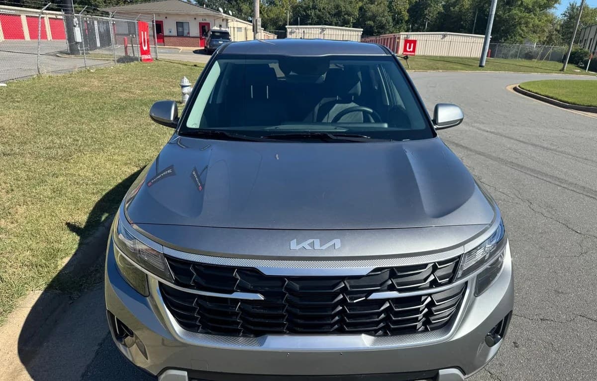 2026 KIA SELTOS LX 3