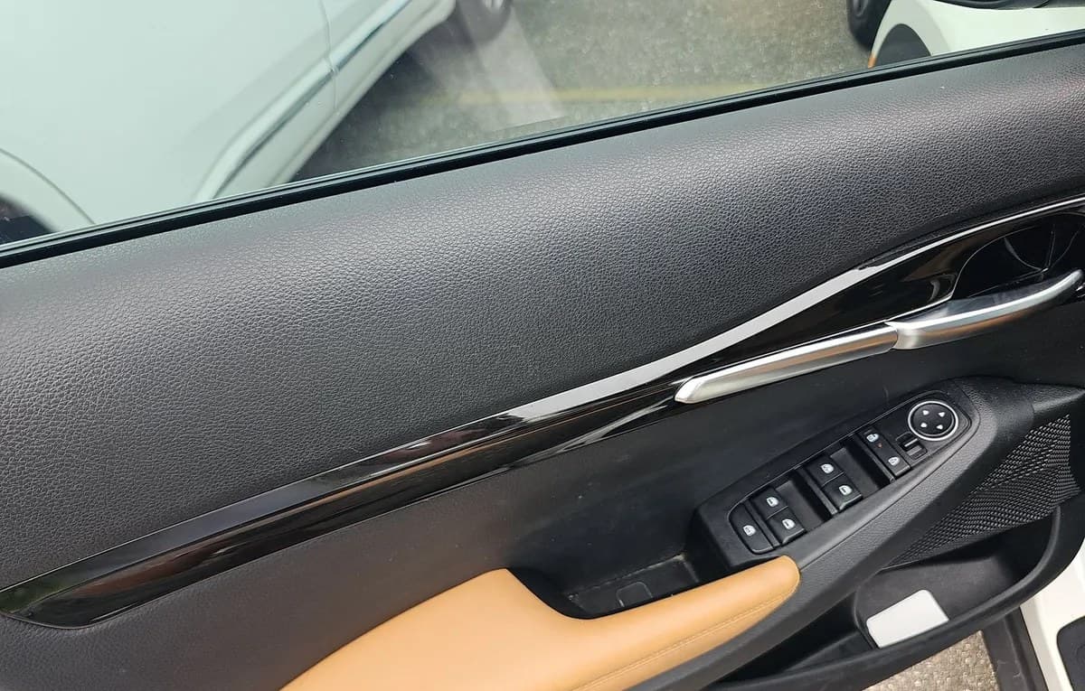 2024 KIA SELTOS EX 6