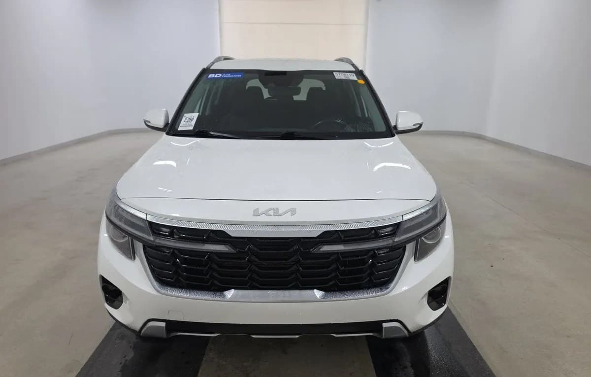 2024 KIA SELTOS EX 3
