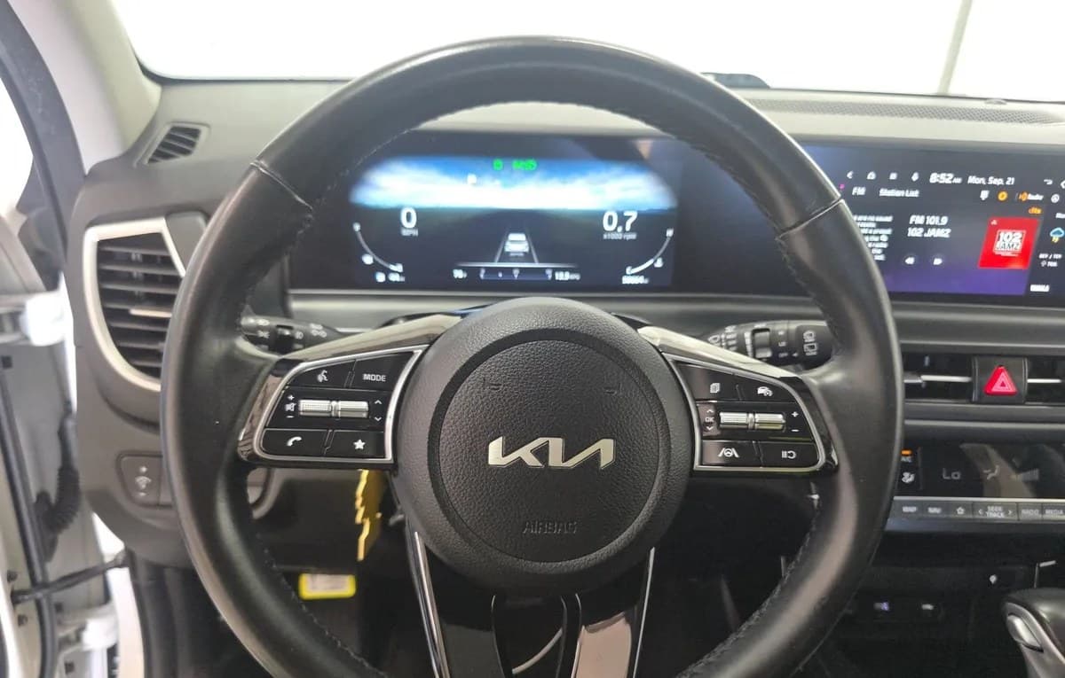 2024 KIA SELTOS EX 7
