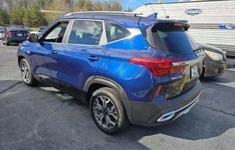 2022 KIA SELTOS EX 3