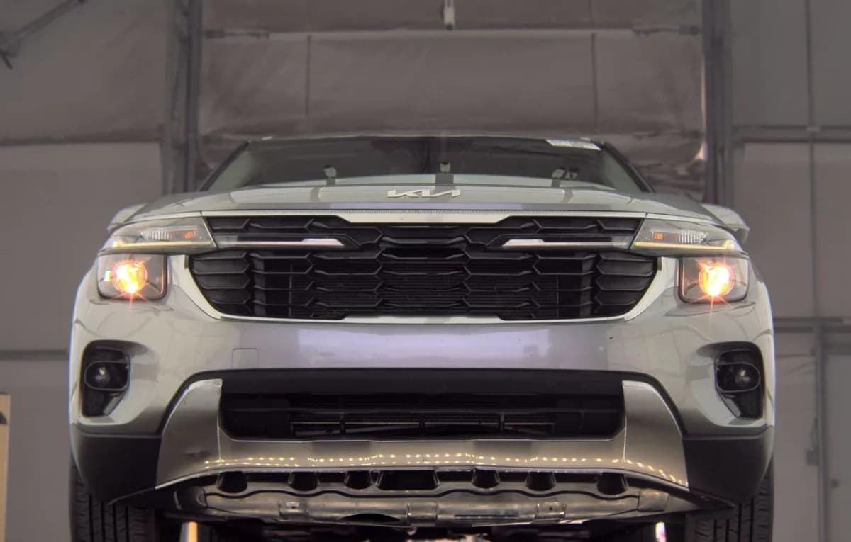 2024 KIA SELTOS EX 4