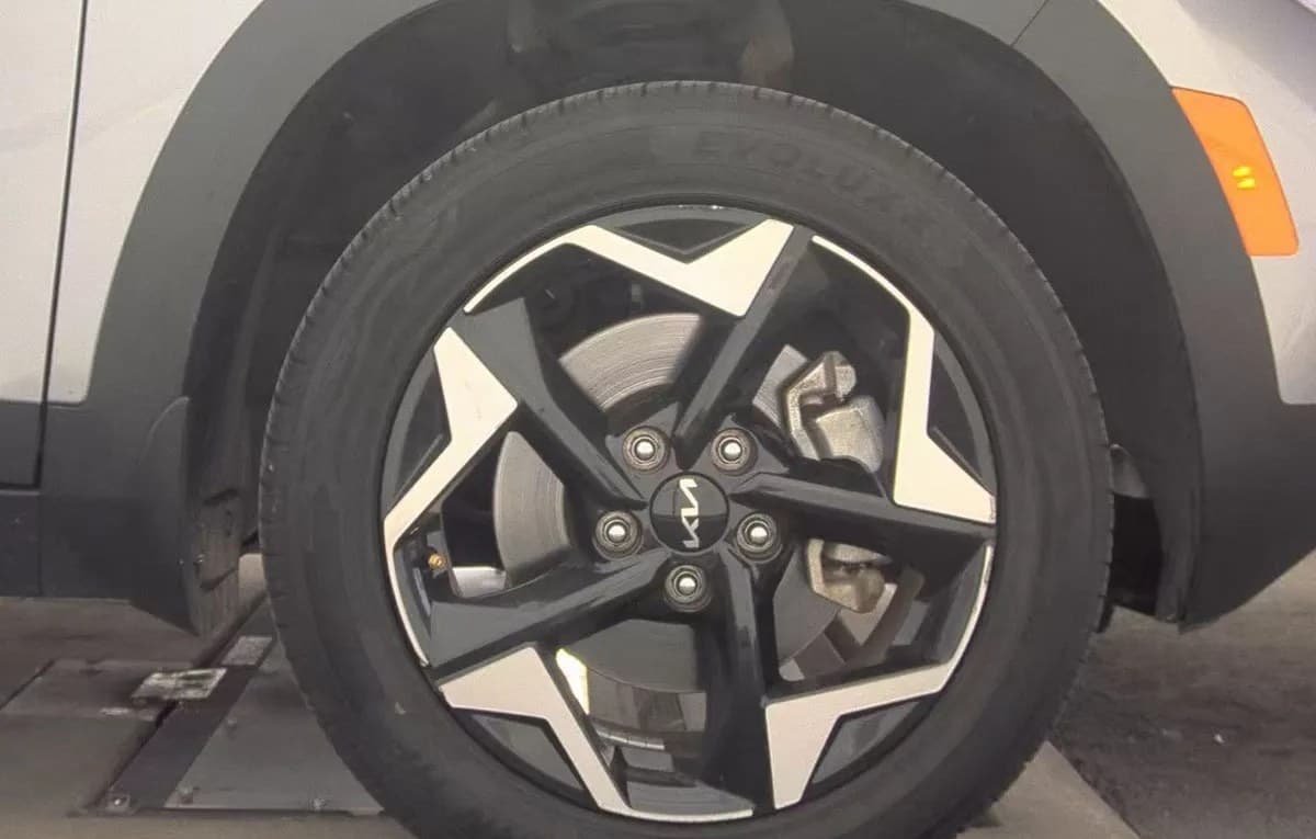 2024 KIA SELTOS EX 7