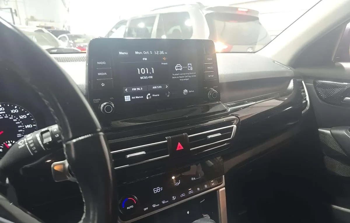2021 KIA SELTOS EX 7