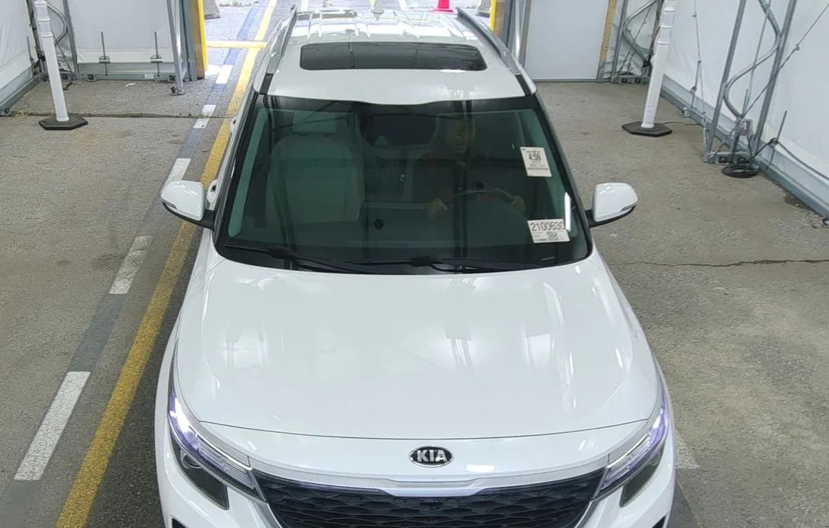 2021 KIA SELTOS EX 3