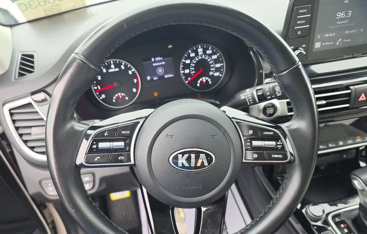 2021 KIA SELTOS EX 7