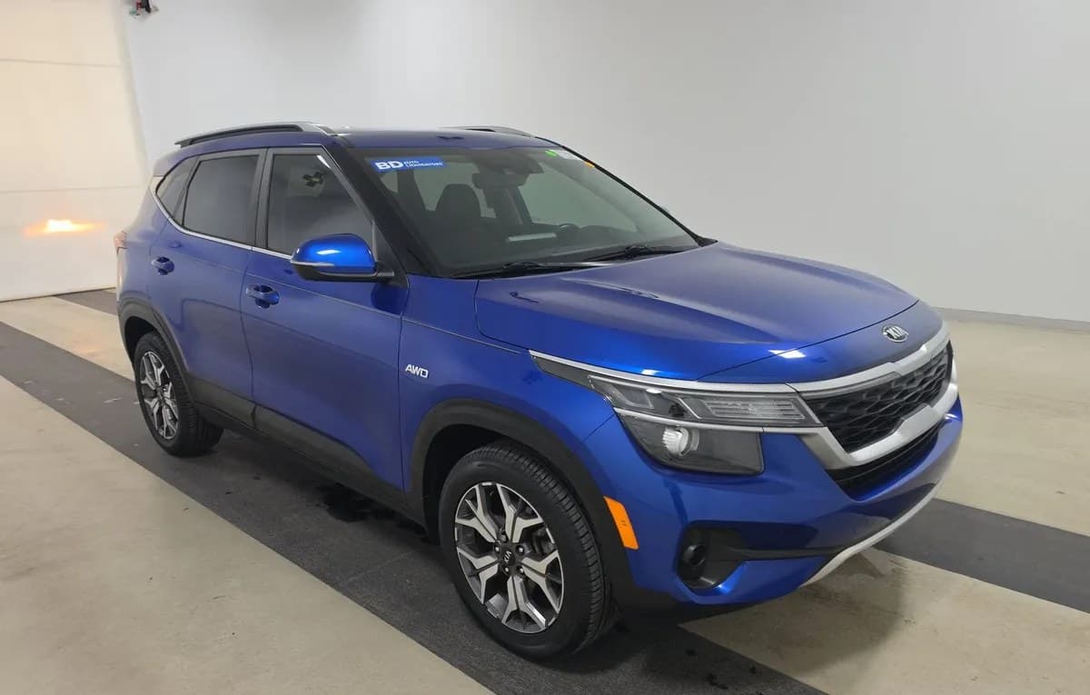 2021 KIA SELTOS EX 4