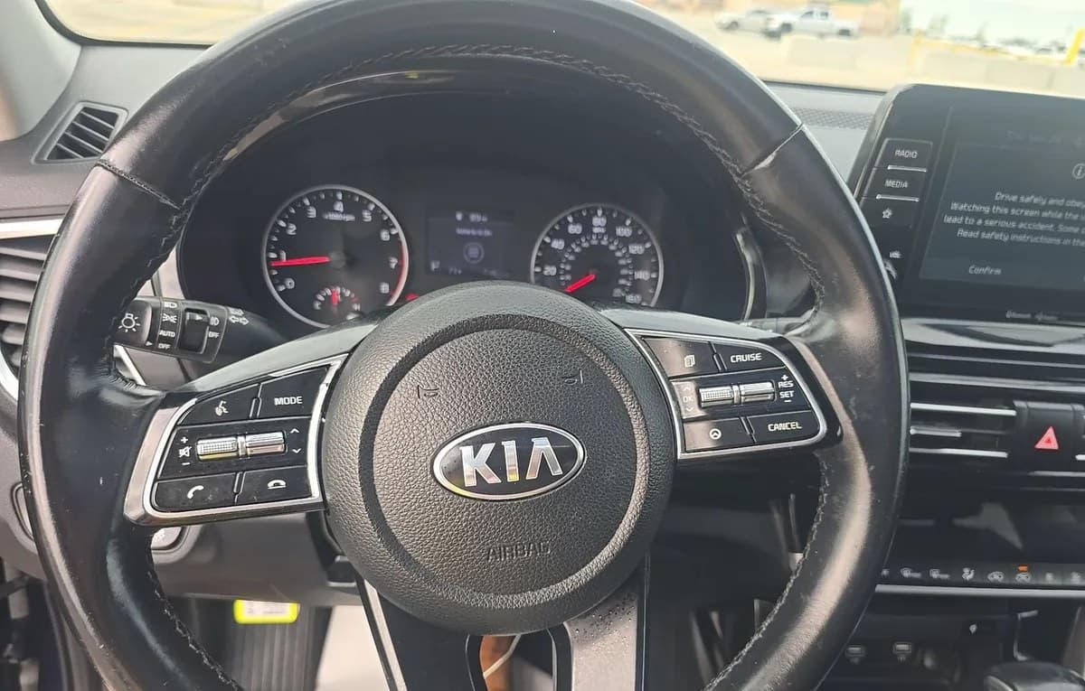2021 KIA SELTOS EX 7