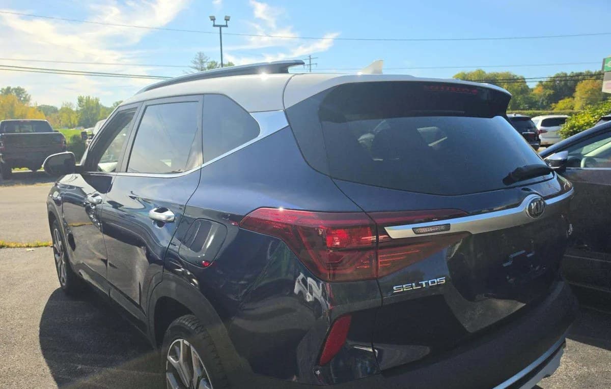 2021 KIA SELTOS SX 3