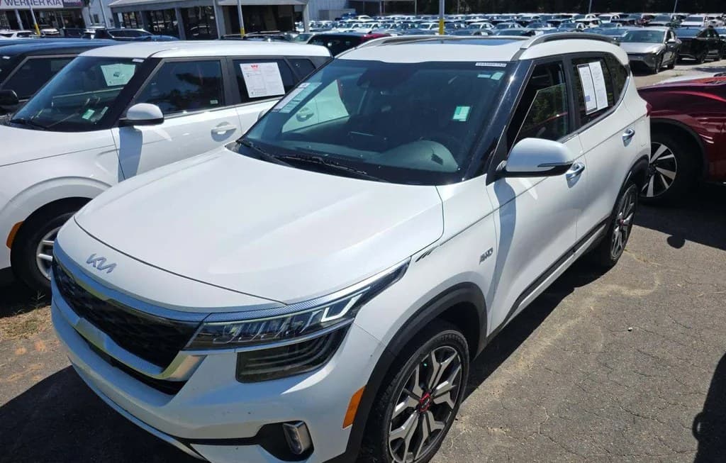 2023 KIA SELTOS SX