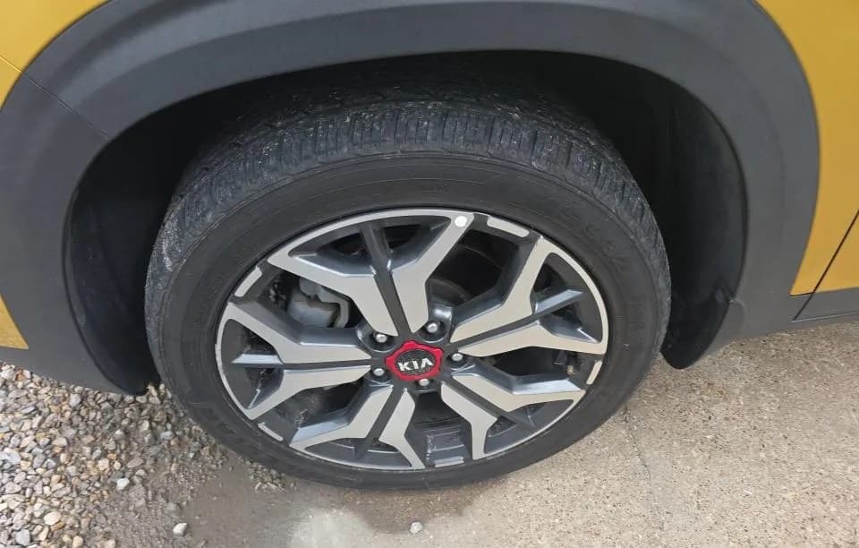 2021 KIA SELTOS SX 5