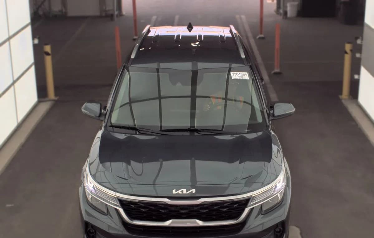 2023 KIA SELTOS S 3