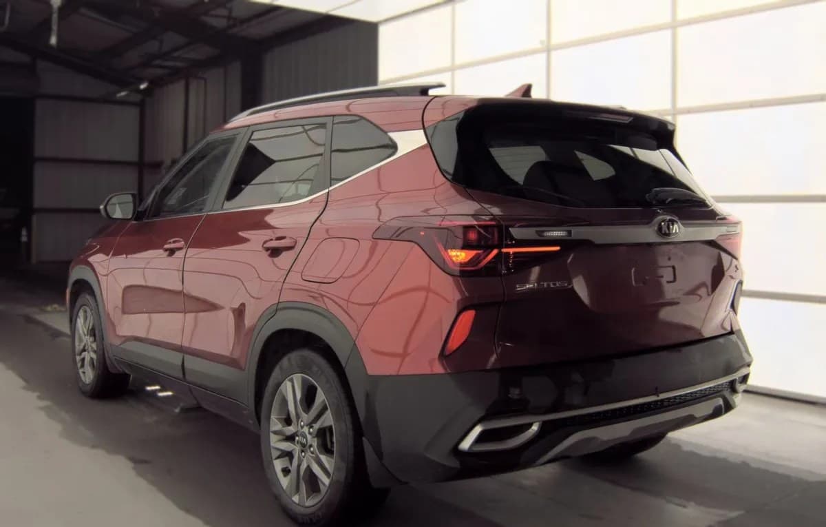 2021 KIA SELTOS S 5