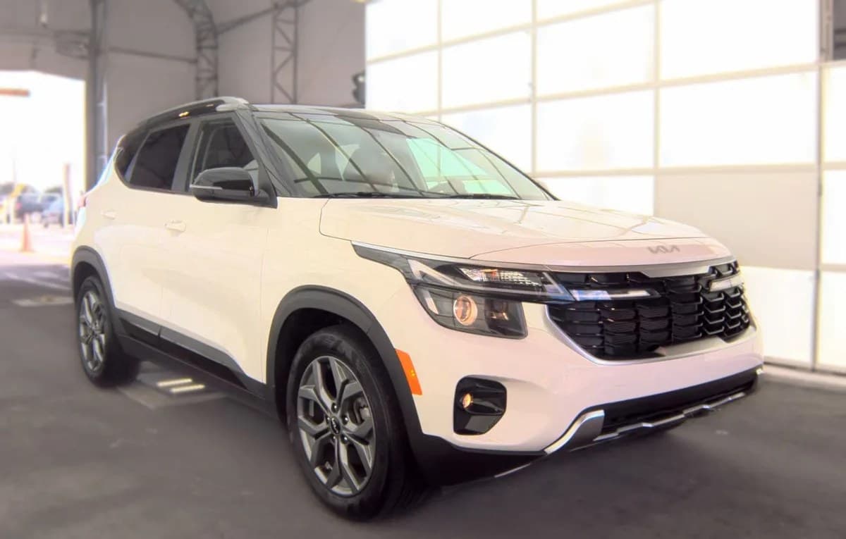 2024 KIA SELTOS S 4