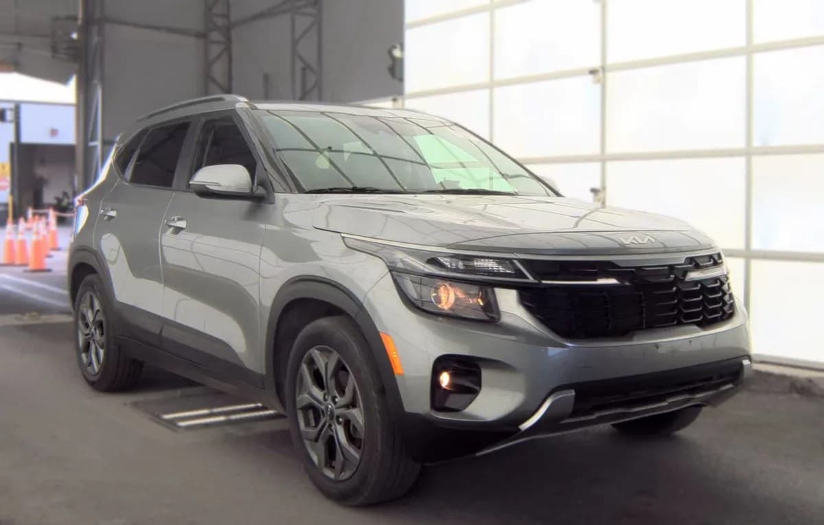 2024 KIA SELTOS S 4