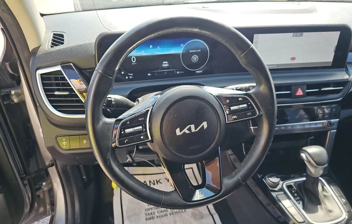 2024 KIA SELTOS S 7