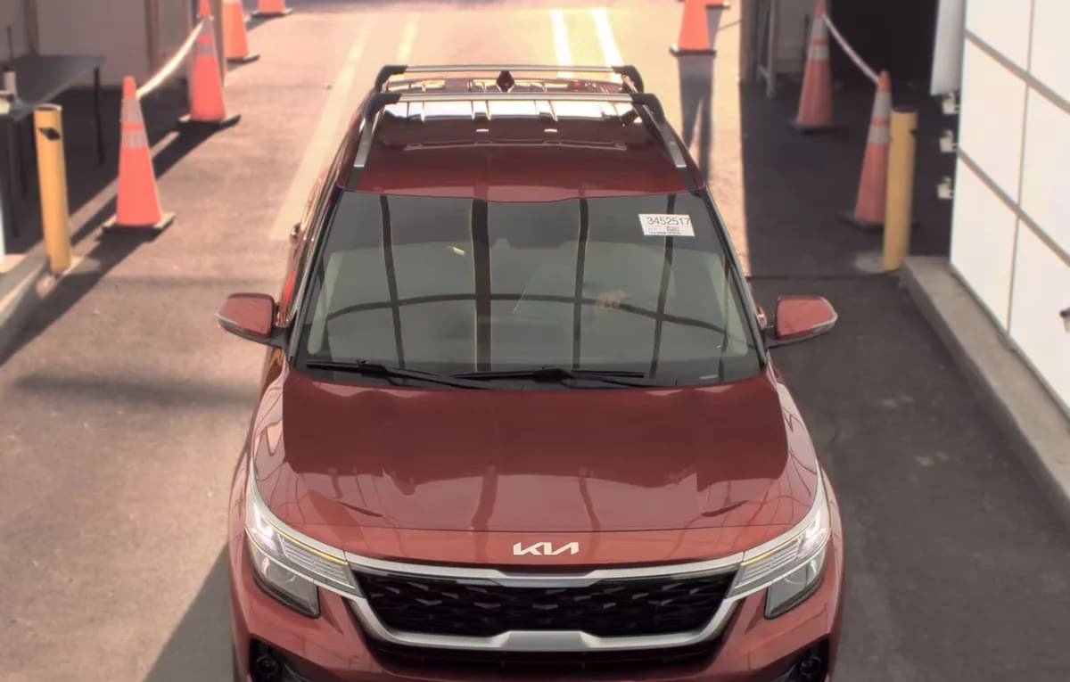 2022 KIA SELTOS S 3