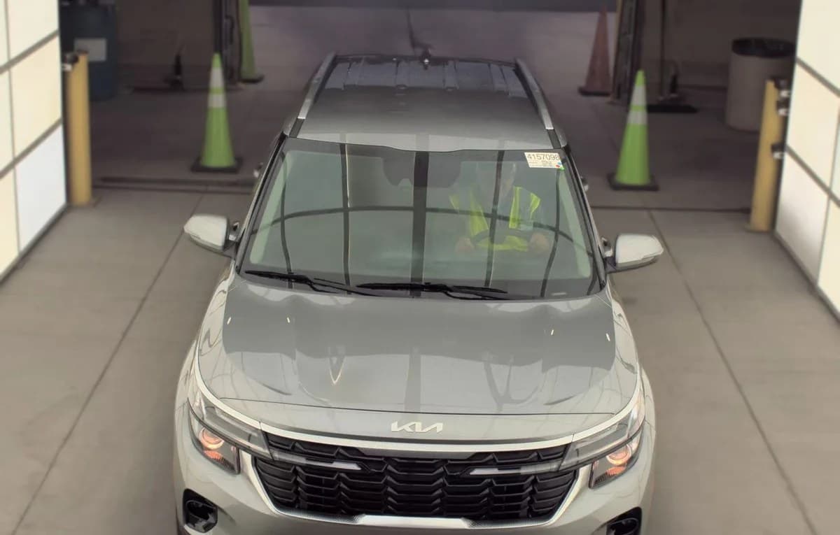 2024 KIA SELTOS S 3