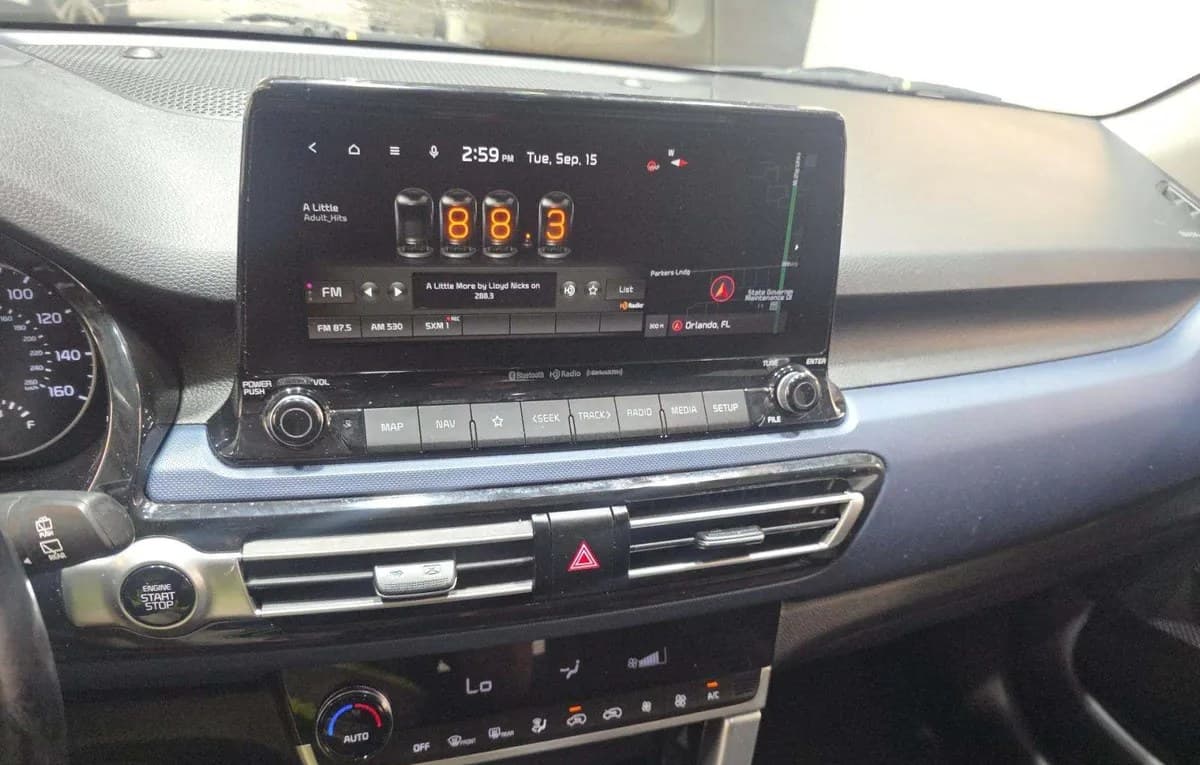 2022 KIA SELTOS S 7