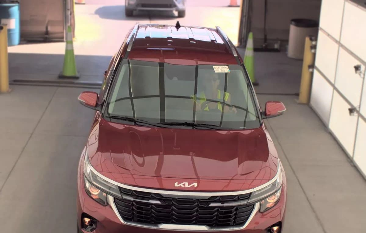 2024 KIA SELTOS S 3