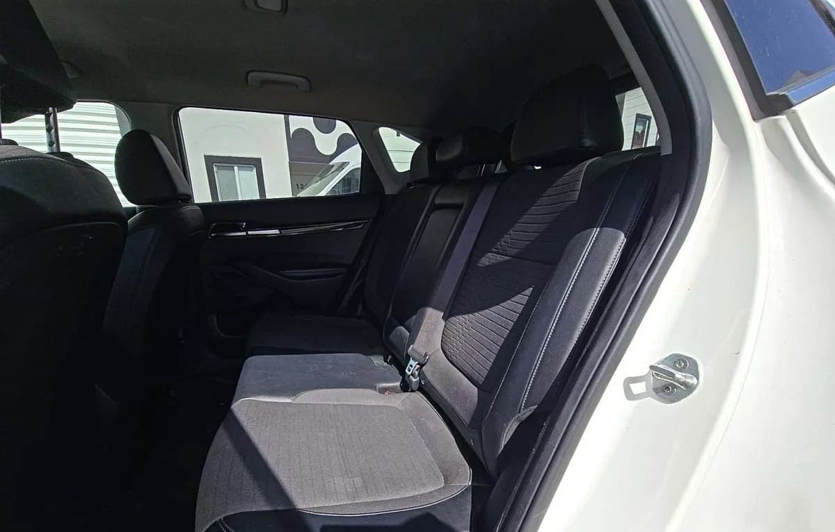 2021 KIA SELTOS S 7