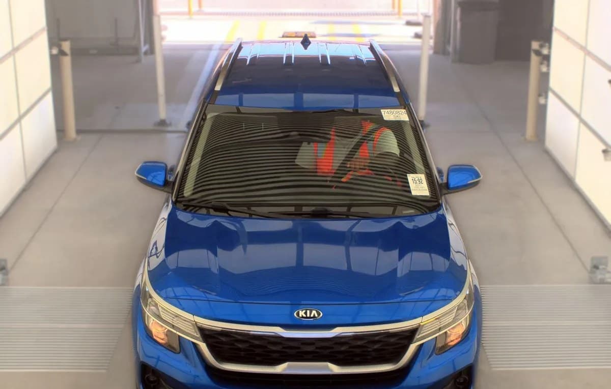 2021 KIA SELTOS S 3