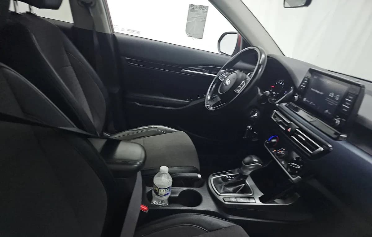 2021 KIA SELTOS S 5
