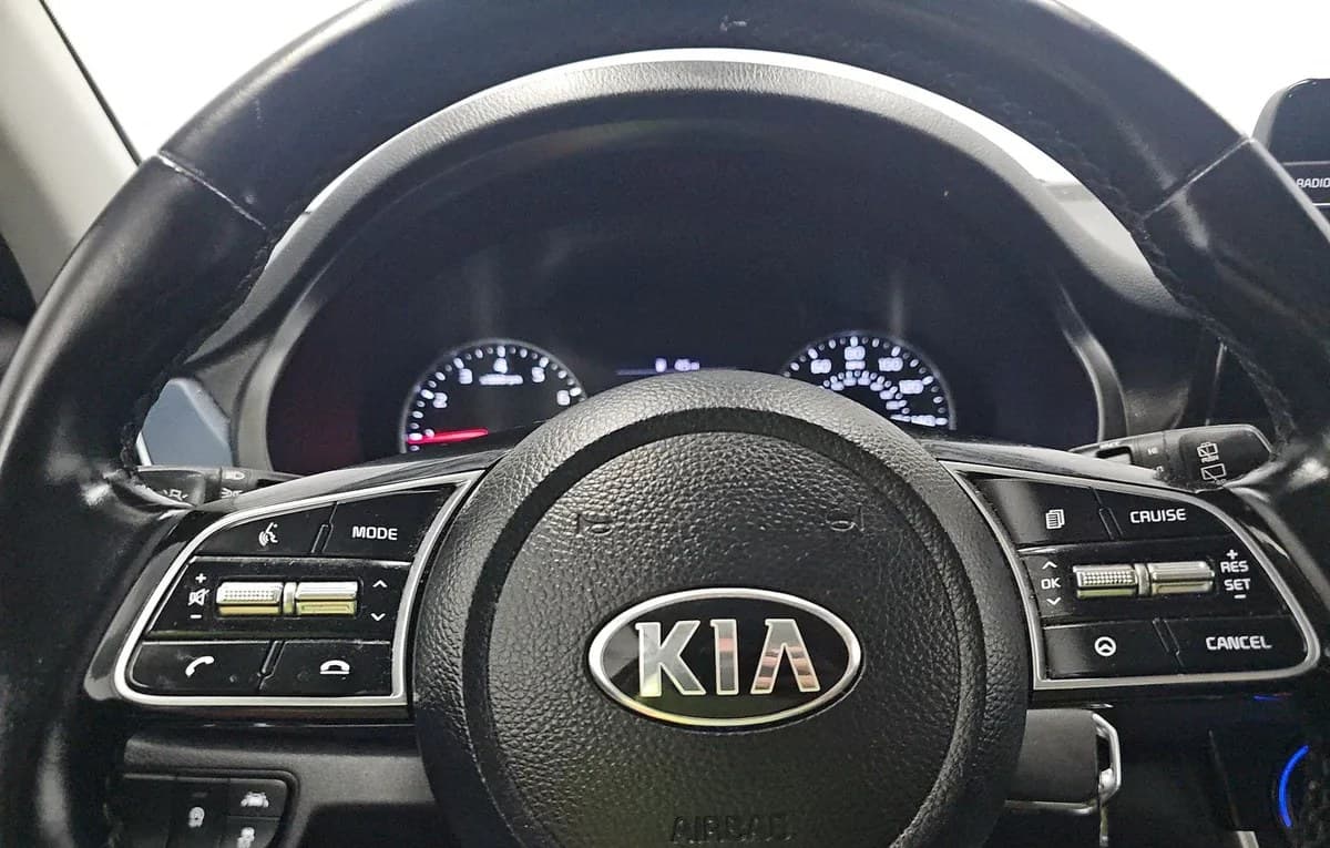 2021 KIA SELTOS S 7