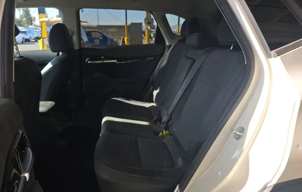 2024 KIA SELTOS S 6
