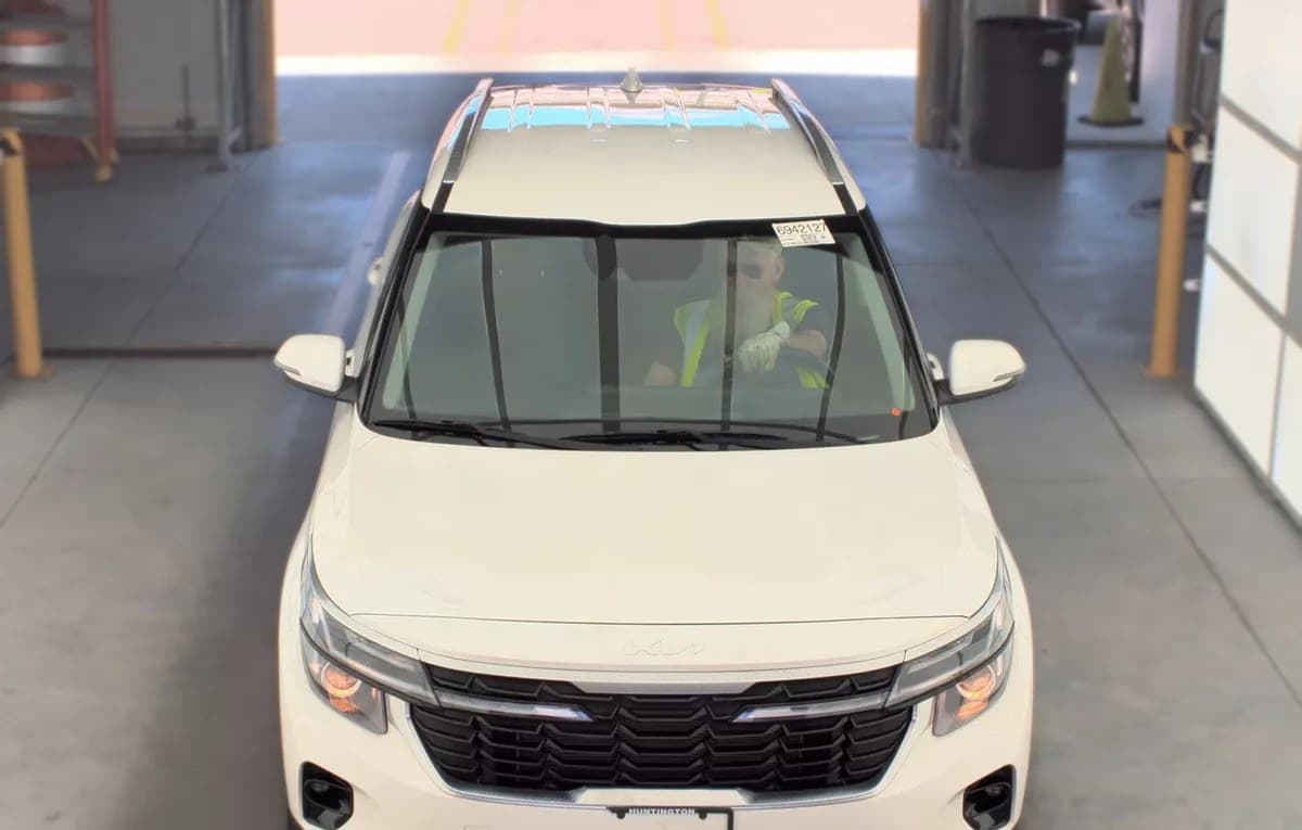 2024 KIA SELTOS S 3