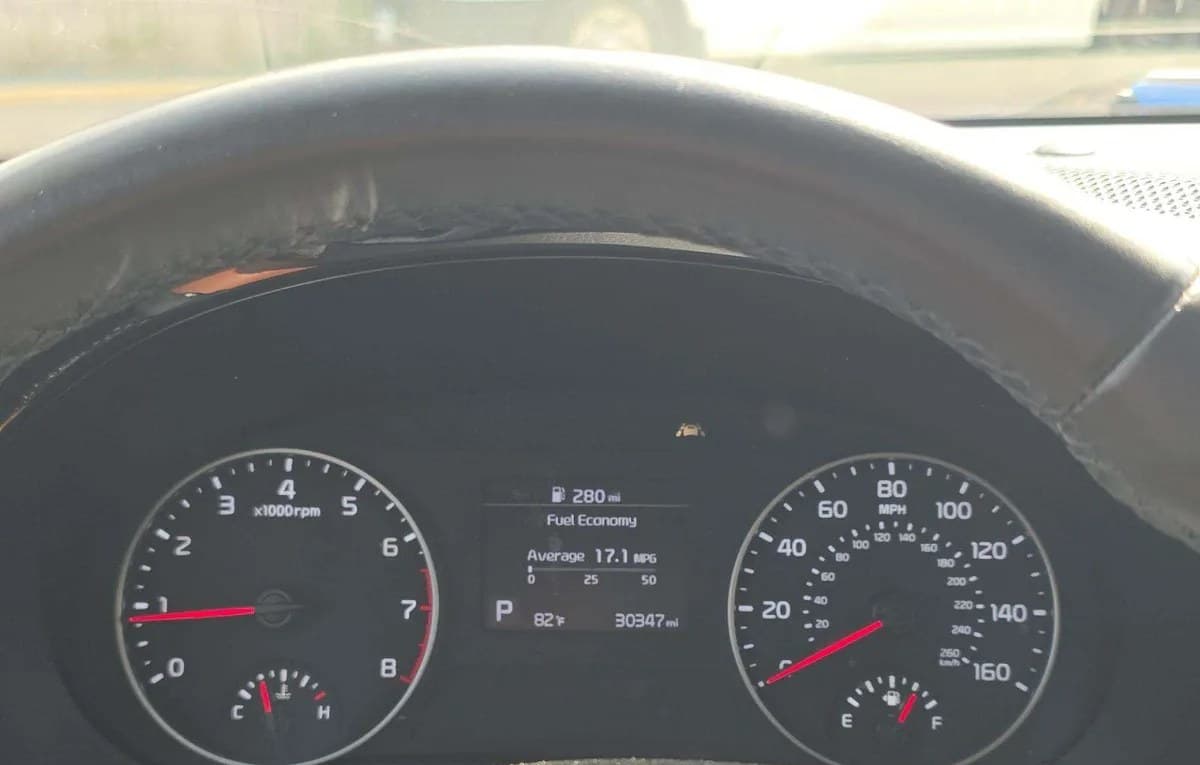 2023 KIA SELTOS S 6