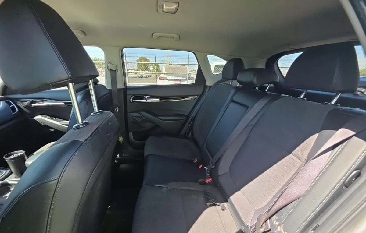 2021 KIA SELTOS S 7
