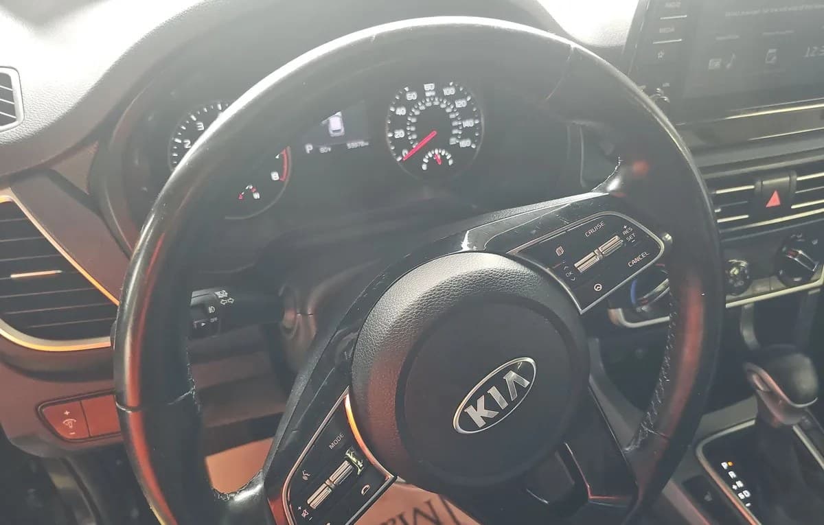 2021 KIA SELTOS S 7