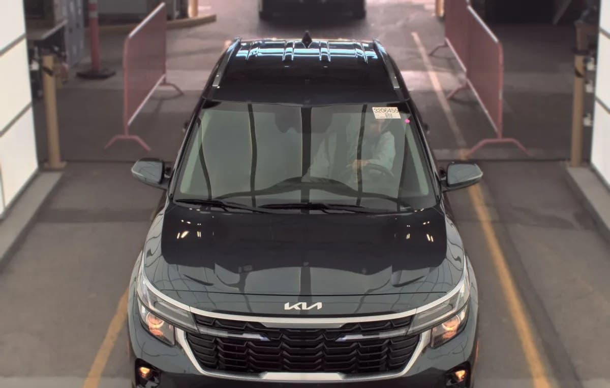 2024 KIA SELTOS S 3