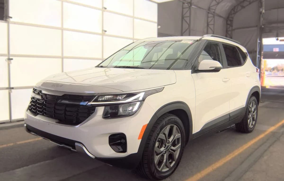 2024 KIA SELTOS S 2