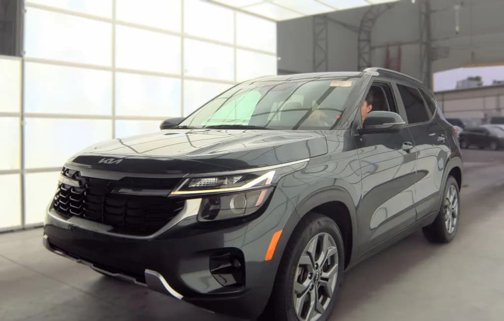 2024 KIA SELTOS S 1