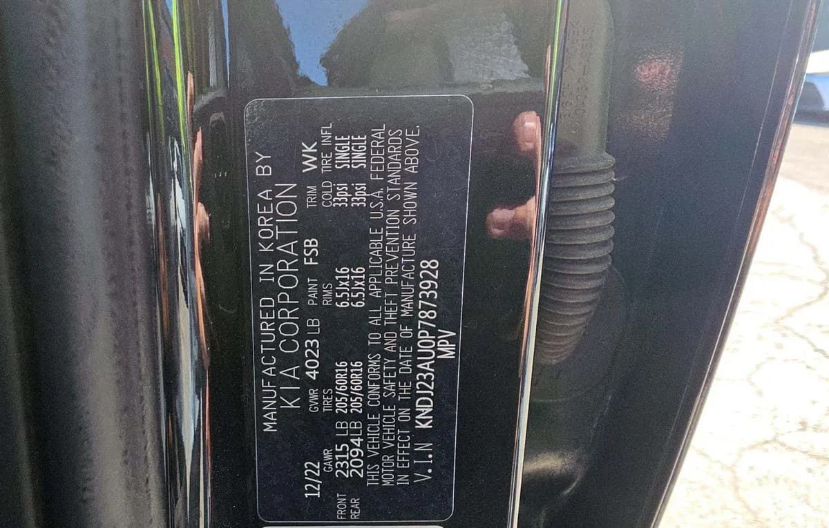 2023 KIA SOUL LX 3